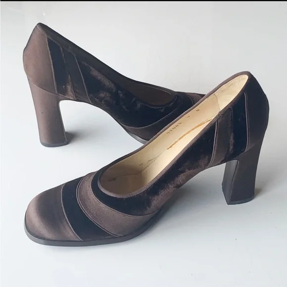 BOTTEGA VENETA Brown satin pump Size 9 - Picture 3 of 9